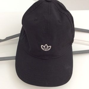 Used 100% Authentic Adidas Women’s Sports Cap